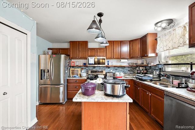 6881 Chandler Drive, Van Buren, MI 48111