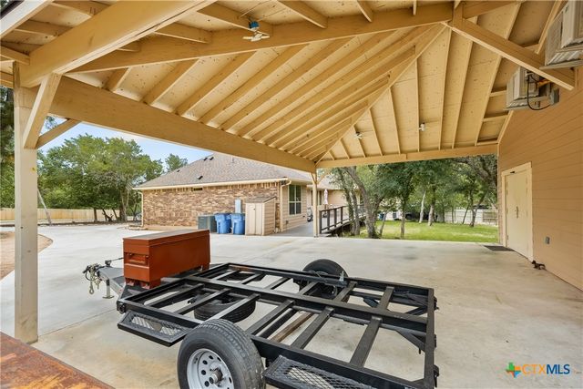 805 Willow Creek Circle, San Marcos, TX 78666