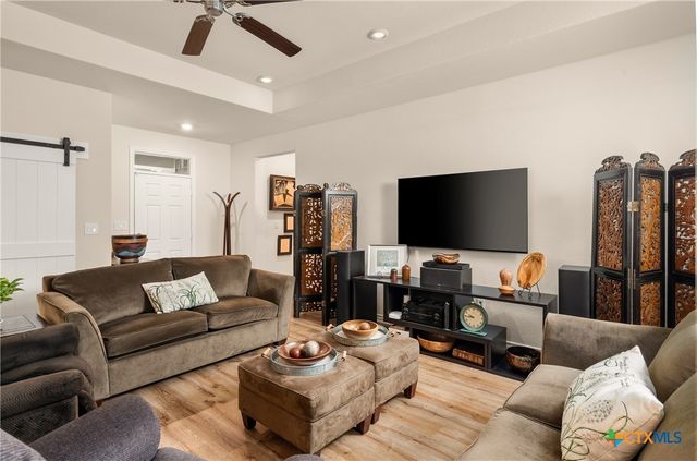 805 Willow Creek Circle, San Marcos, TX 78666