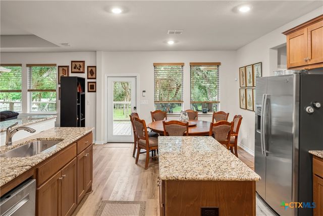 805 Willow Creek Circle, San Marcos, TX 78666