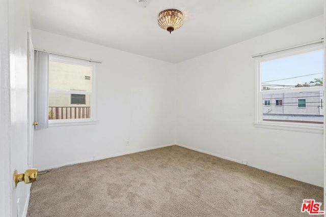 4186 Leimert Boulevard, Los Angeles, CA 90008