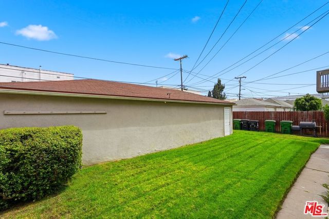 4186 Leimert Boulevard, Los Angeles, CA 90008