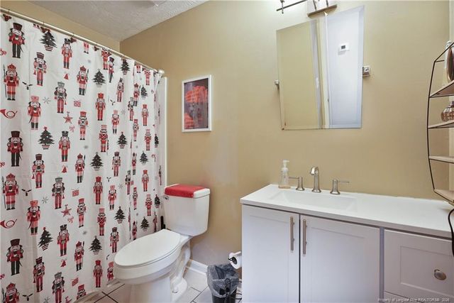 4303 Bridge Street, Hope Mills, NC 28348