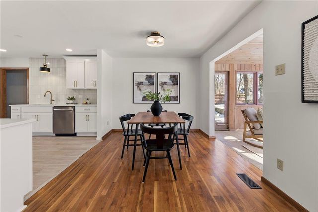 2640 Queensland Lane N, Plymouth, MN 55447