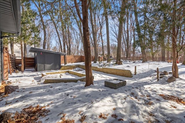 2640 Queensland Lane N, Plymouth, MN 55447