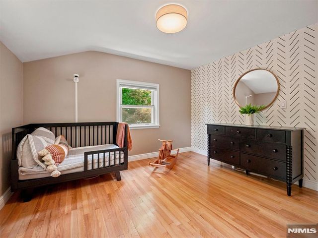 47 W Saddle River Road, Waldwick, NJ 07463