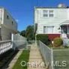 97-09 24 Avenue, East Elmhurst, NY 11369