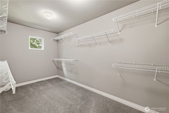 6929 Pinehurst Avenue SE, Snoqualmie, WA 98065