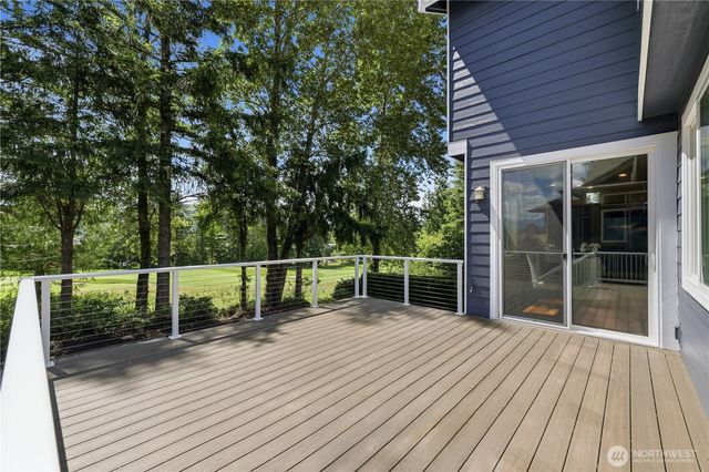 6929 Pinehurst Avenue SE, Snoqualmie, WA 98065