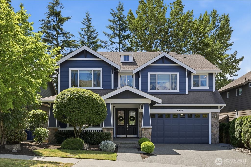 6929 Pinehurst Avenue SE, Snoqualmie, WA 98065