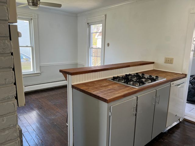 56 Thompson Street, Milford, CT 06460