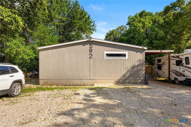 592 Oaklawn Drive, Rockdale, TX 76567