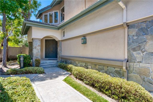 102 Stoney Pointe, Laguna Niguel, CA 92677