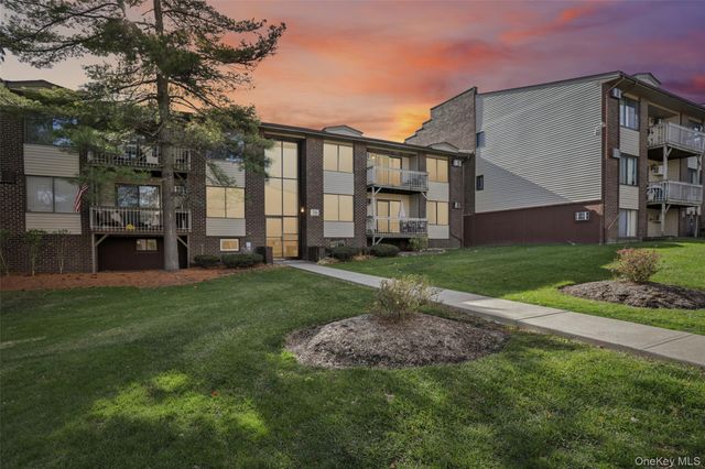 262 Country Club Lane, Pomona, NY 10970