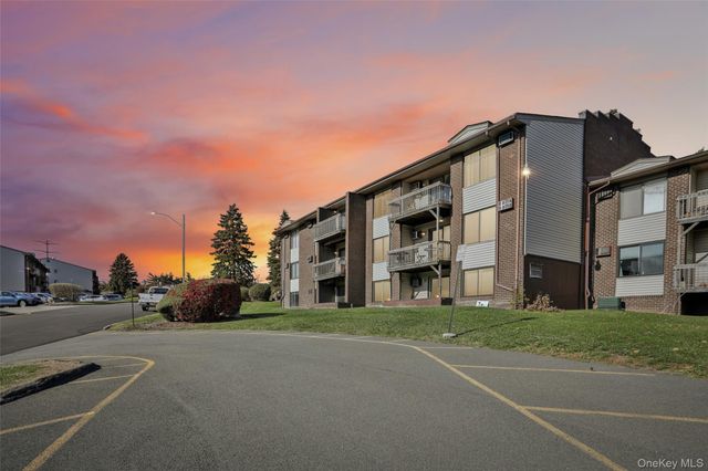 262 Country Club Lane, Pomona, NY 10970