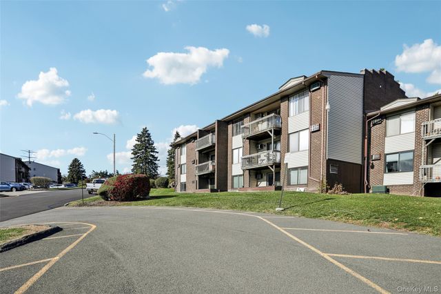 262 Country Club Lane, Pomona, NY 10970