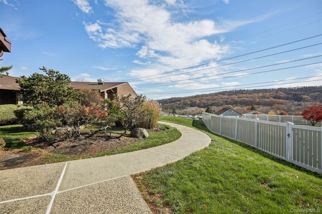 262 Country Club Lane, Pomona, NY 10970