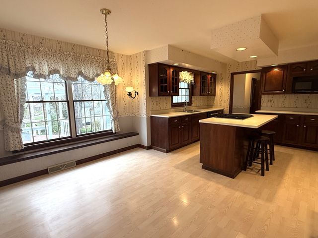 4602 PINEVIEW Court, Erie, PA 16505