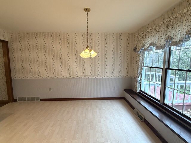 4602 PINEVIEW Court, Erie, PA 16505