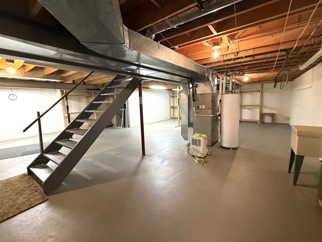 4602 PINEVIEW Court, Erie, PA 16505