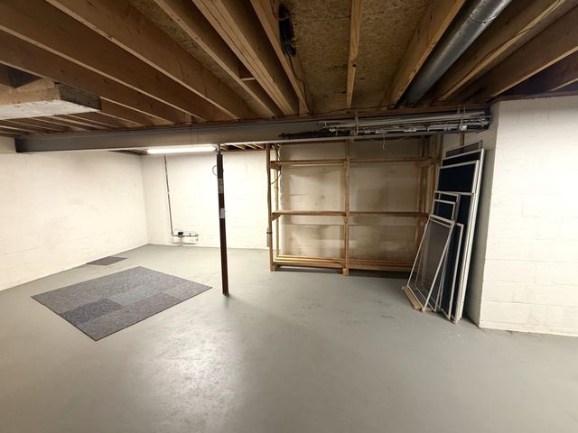 4602 PINEVIEW Court, Erie, PA 16505