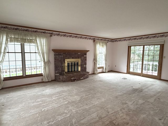 4602 PINEVIEW Court, Erie, PA 16505