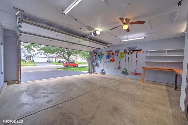 3111 GLORIA Lane 3111, Joliet, IL 60435