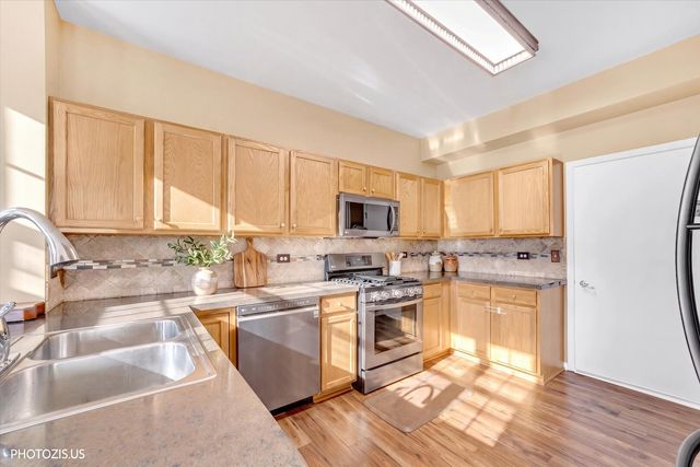 3111 GLORIA Lane 3111, Joliet, IL 60435