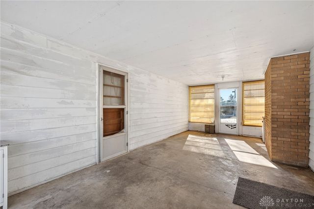 295 Kessler Cowl Road, Tipp City, OH 45371