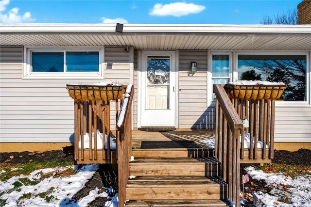 295 Kessler Cowl Road, Tipp City, OH 45371