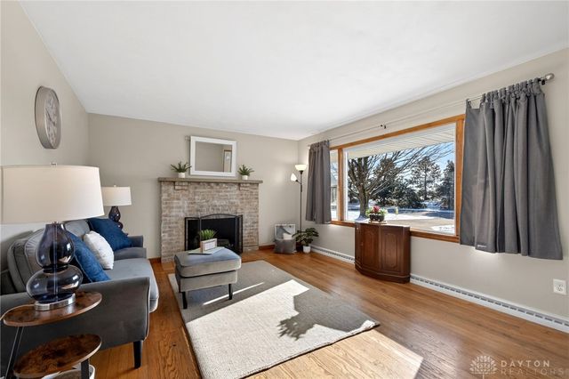 295 Kessler Cowl Road, Tipp City, OH 45371