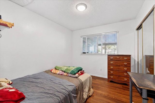8277 Southfields Cir, Sacramento, CA 95828