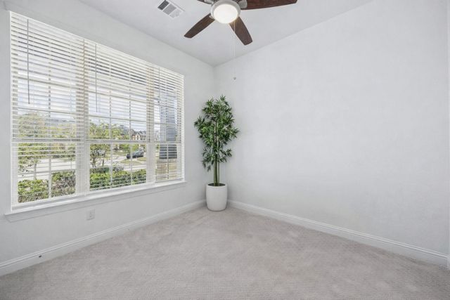 10139 Bayou Oaks Drive, Conroe, TX 77385