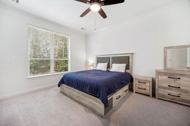 10139 Bayou Oaks Drive, Conroe, TX 77385