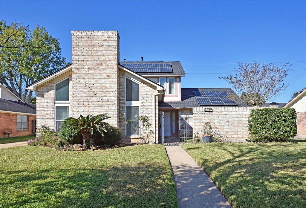 2730 Colony Drive, Sugar Land, TX 77479