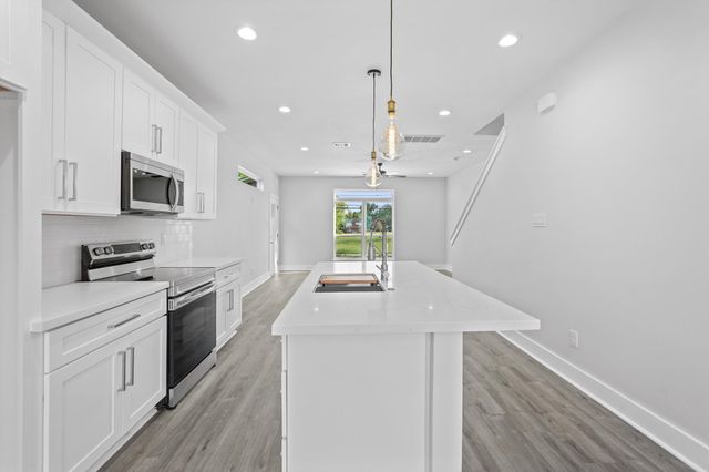 764 Dillard Street A, Houston, TX 77091