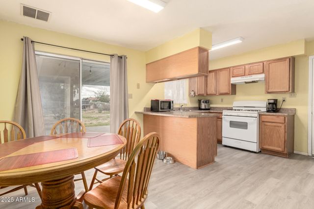 10933 N GERONIMO Drive, Casa Grande, AZ 85122