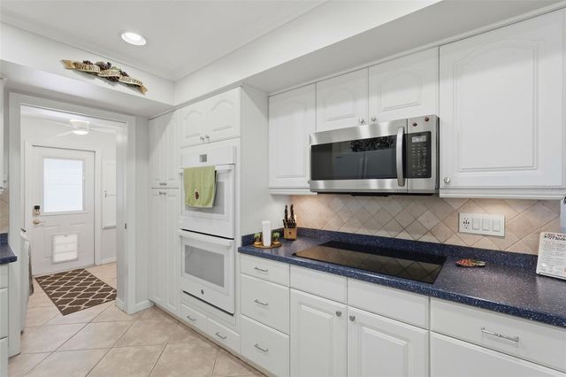 5826 27TH TERRACE N, St Petersburg, FL 33710