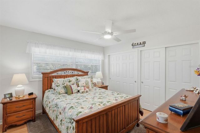 5826 27TH TERRACE N, St Petersburg, FL 33710