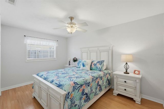 5826 27TH TERRACE N, St Petersburg, FL 33710