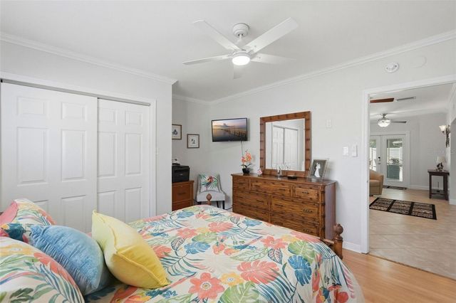 5826 27TH TERRACE N, St Petersburg, FL 33710