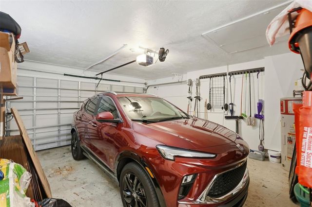 5826 27TH TERRACE N, St Petersburg, FL 33710