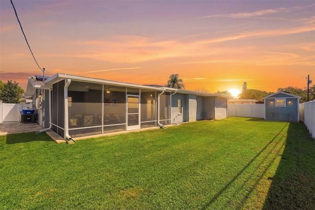 5826 27TH TERRACE N, St Petersburg, FL 33710