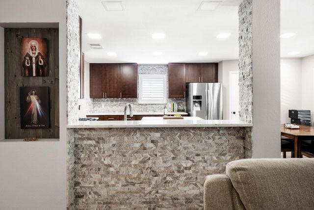 4007 Vista Isle DR, Round Rock, TX 78681