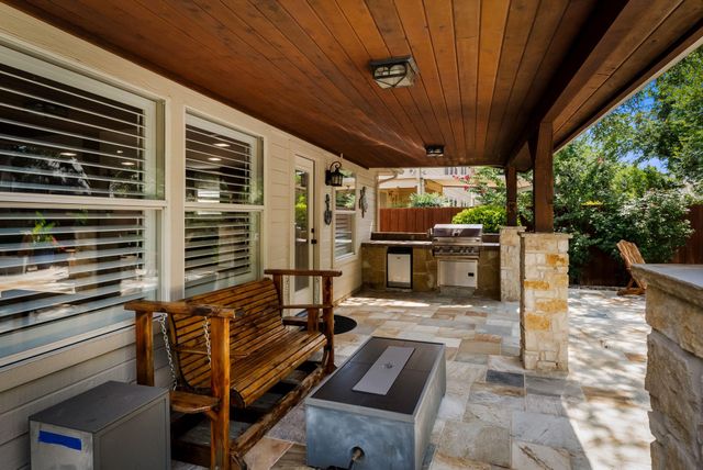 4007 Vista Isle DR, Round Rock, TX 78681