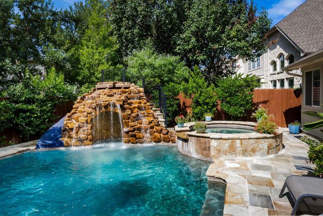 4007 Vista Isle DR, Round Rock, TX 78681