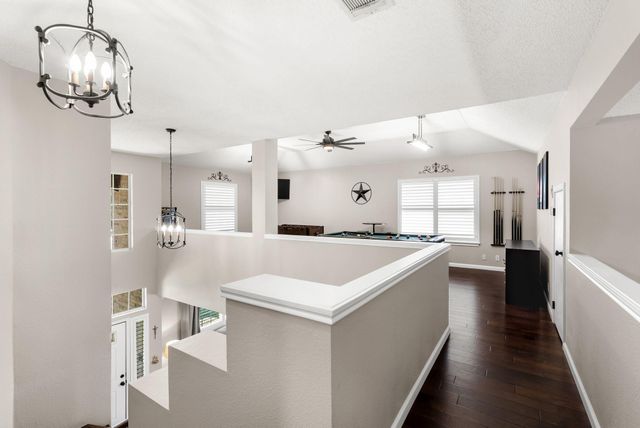 4007 Vista Isle DR, Round Rock, TX 78681