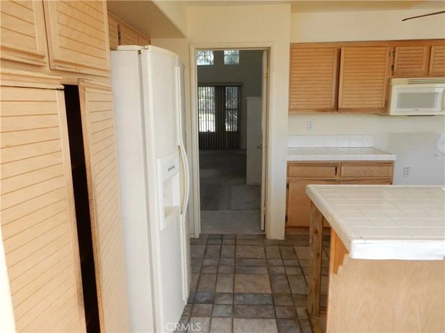 2819 W Calle Celeste, Rialto, CA 92377