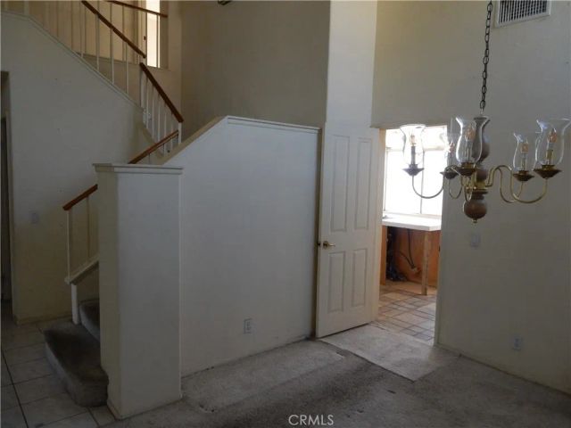 2819 W Calle Celeste, Rialto, CA 92377