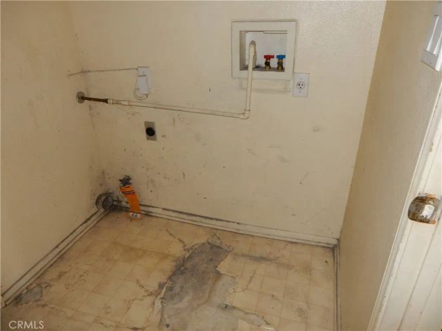 2819 W Calle Celeste, Rialto, CA 92377